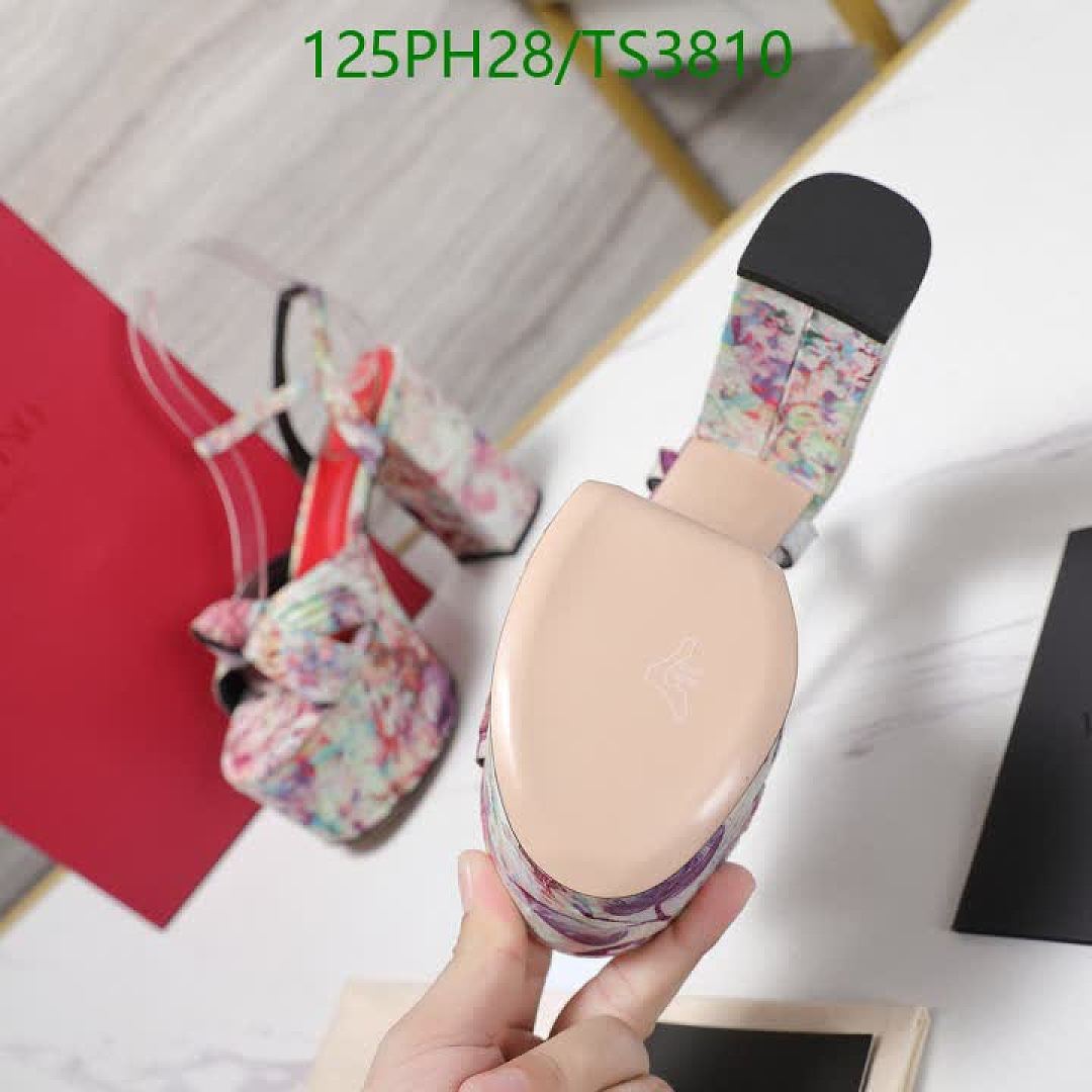 Valentino-Women Shoes Code: TS3810 $: 125USD