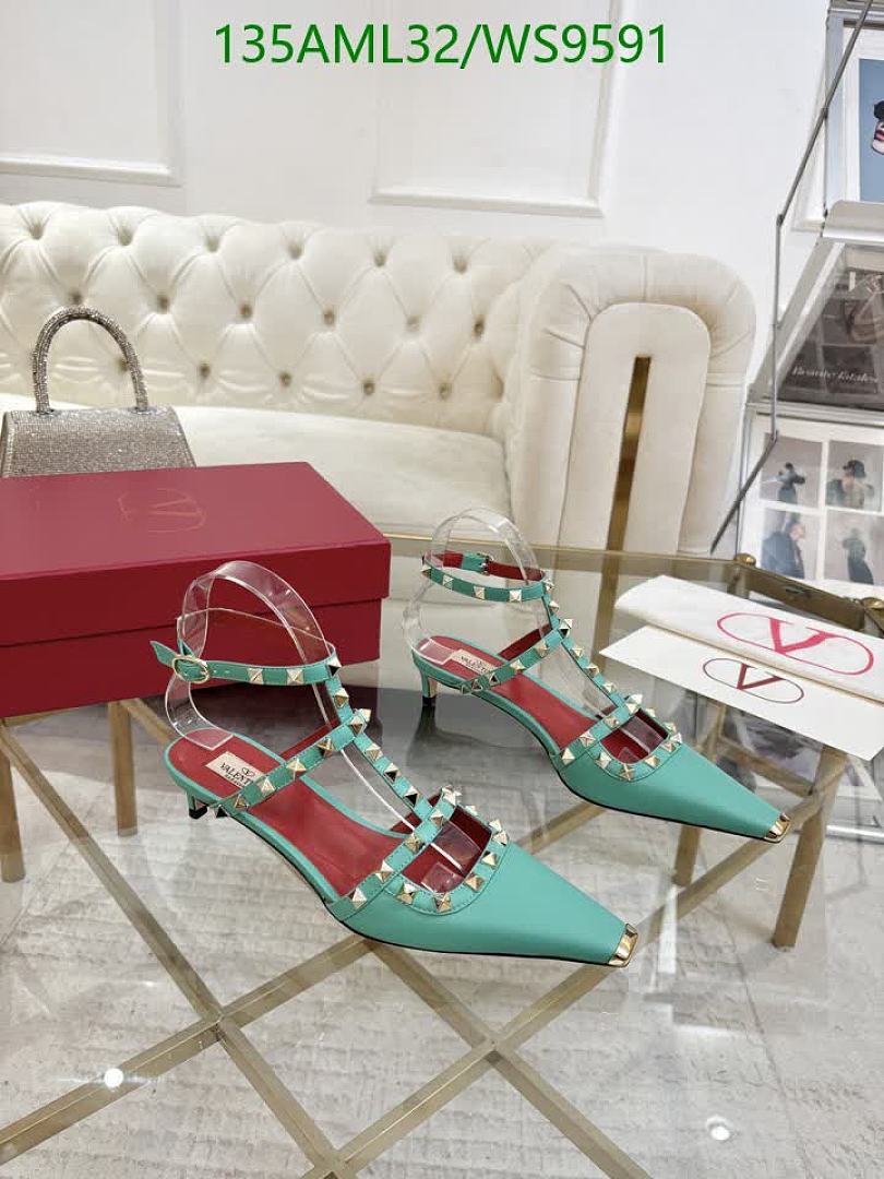 Valentino-Women Shoes Code: WS9591 $: 135USD