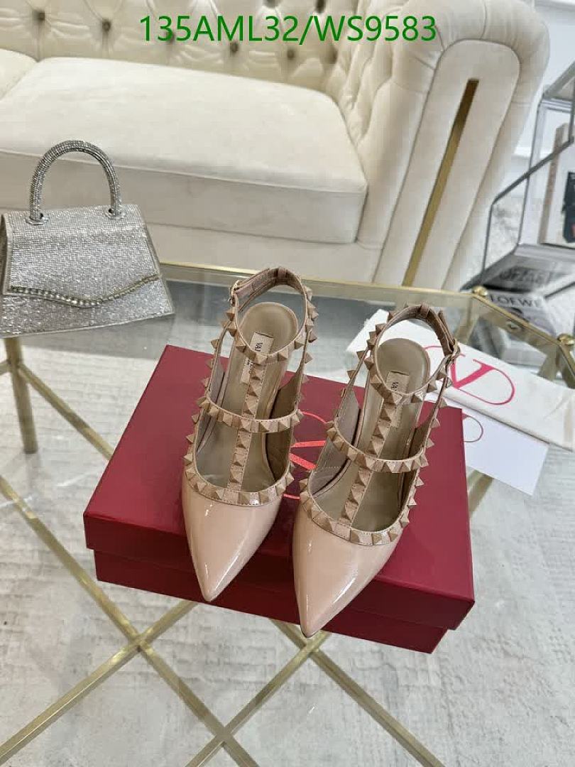 Valentino-Women Shoes Code: WS9583 $: 135USD
