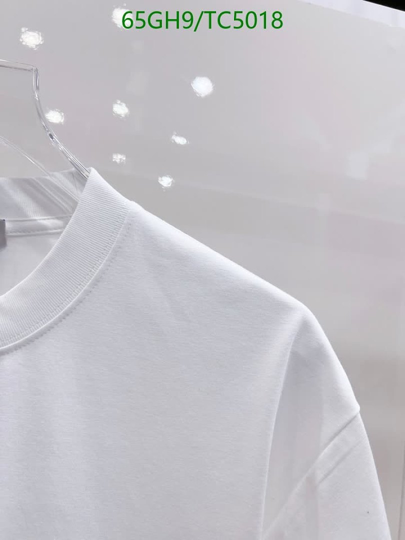 Burberry-Clothing Code: TC5018 $: 65USD