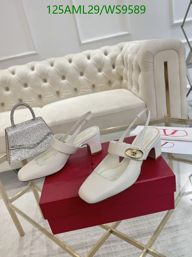 Valentino-Women Shoes Code: WS9589 $: 125USD