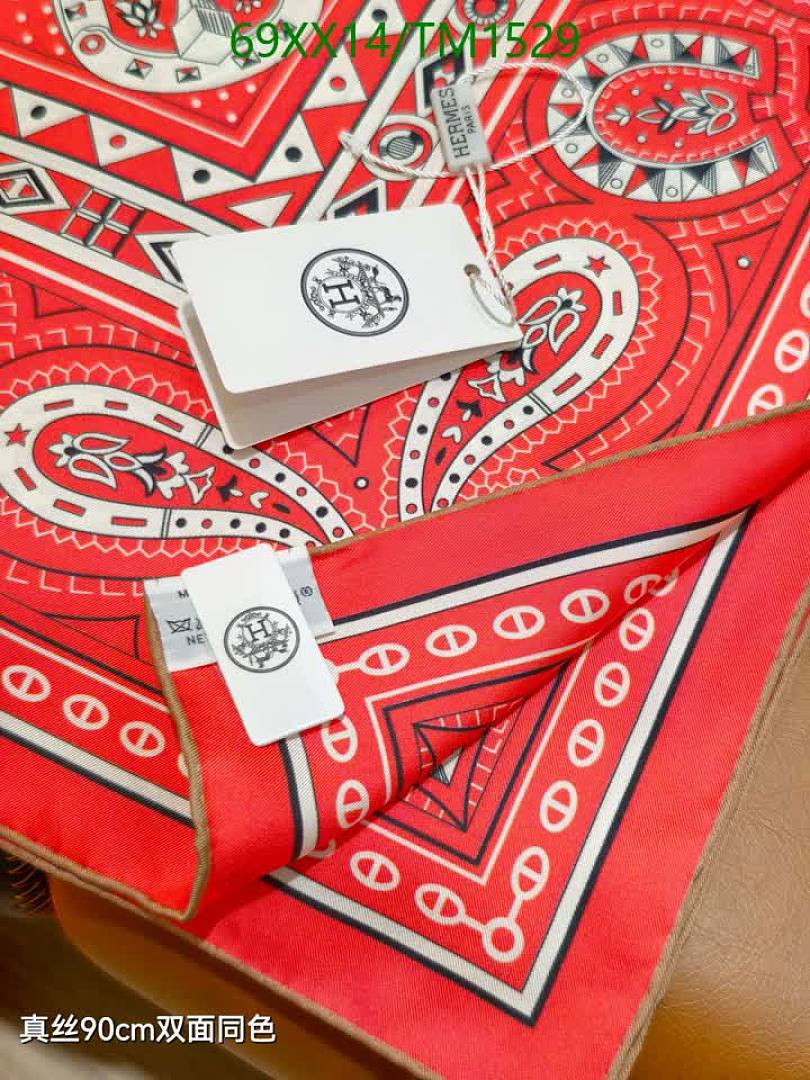 Hermes-Scarf Code: TM1529 $: 69USD