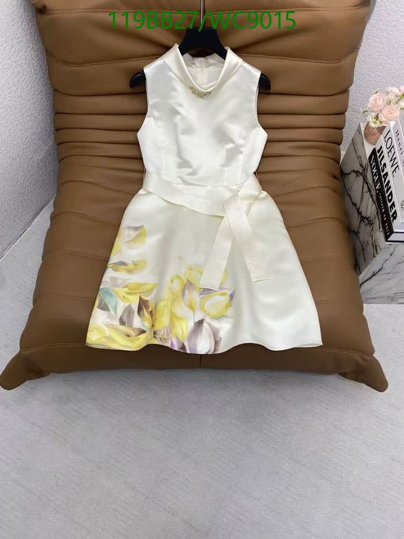 Valentino-Clothing Code: WC9015 $: 119USD