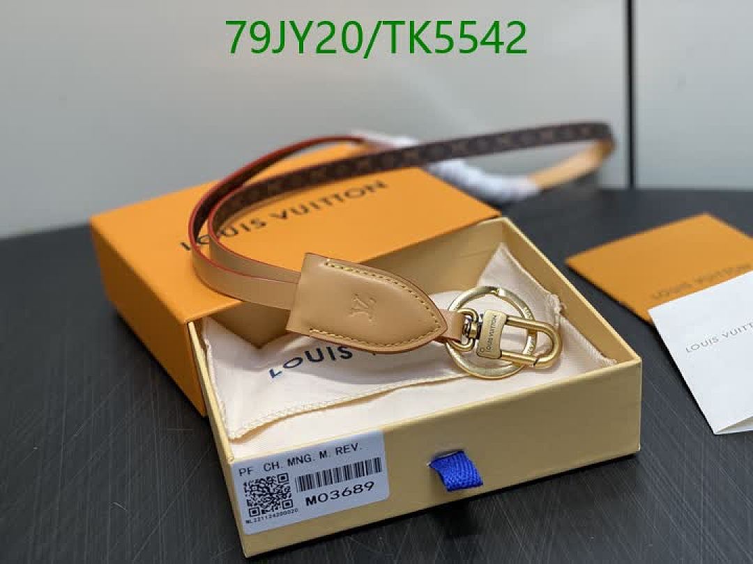 LV-Key pendant Code: TK5542 $: 79USD