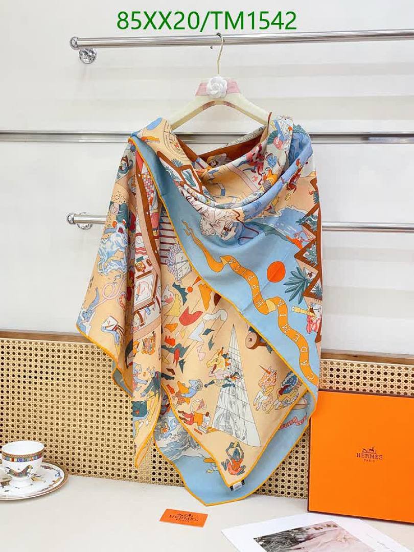 Hermes-Scarf Code: TM1542 $: 85USD