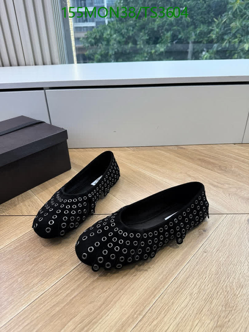 Alaia-Women Shoes Code: TS3604 $: 155USD