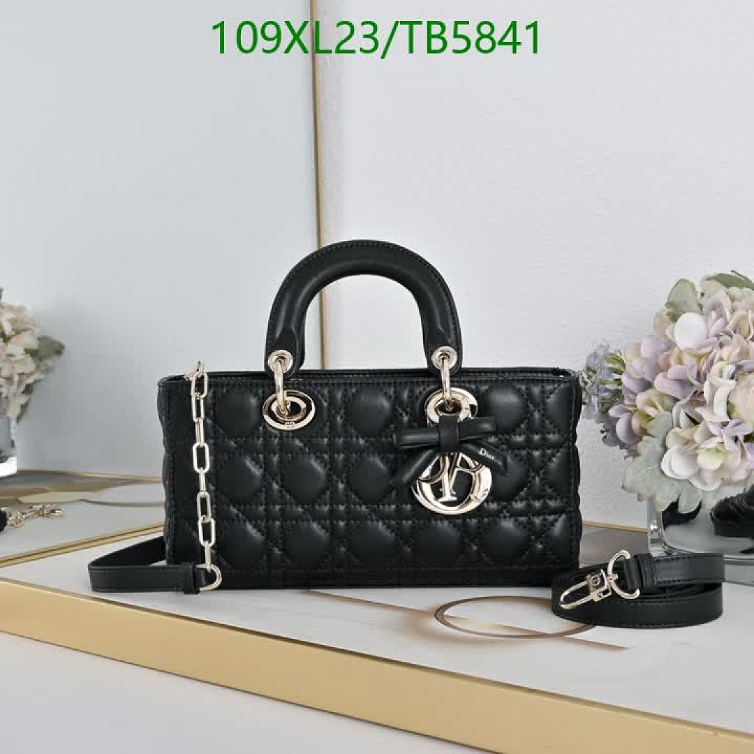 Dior-Bag-4A Quality Code: TB5841 $: 109USD