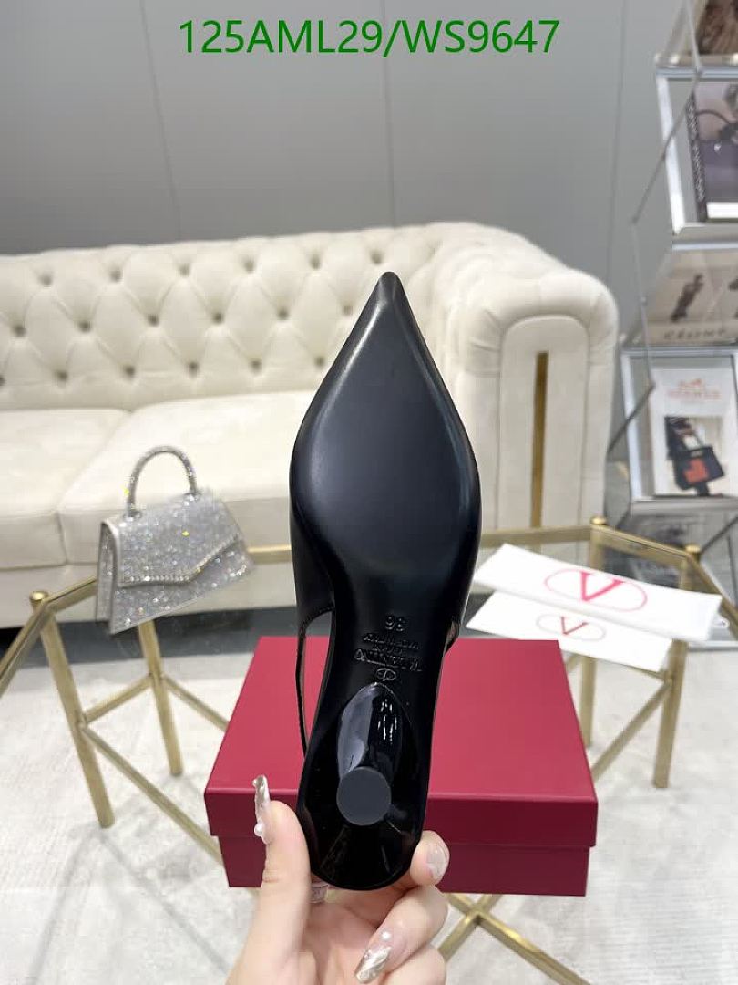 Valentino-Women Shoes Code: WS9647 $: 125USD