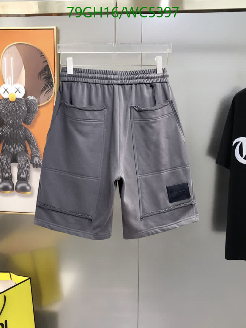 Balenciaga-Clothing Code: WC5397 $: 79USD