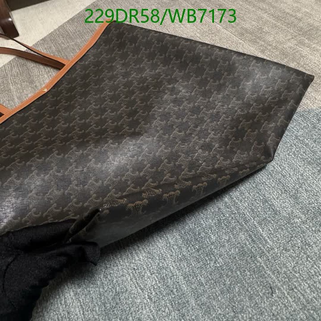 Celine-Bag-Mirror Quality Code: WB7173 $: 229USD
