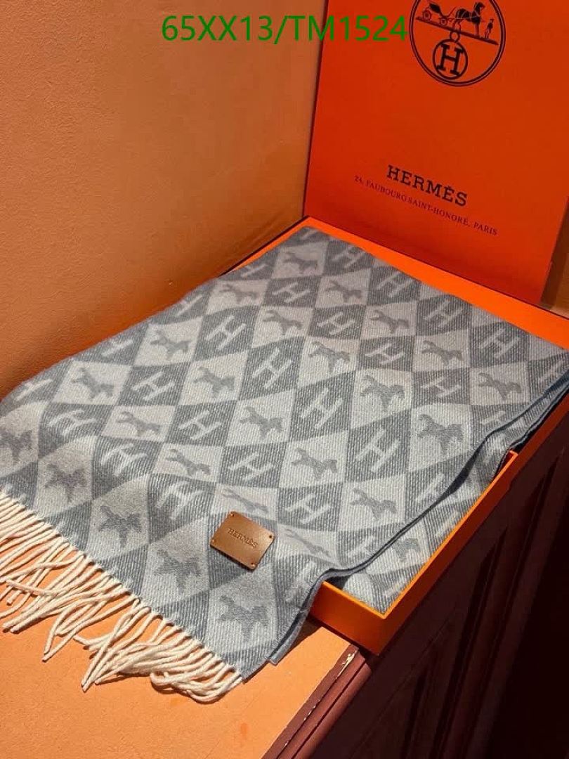 Hermes-Scarf Code: TM1524 $: 65USD