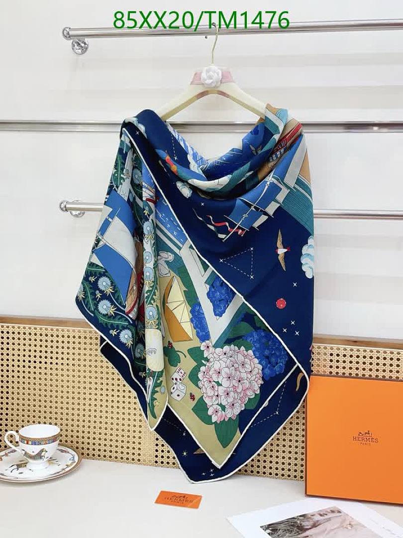 Hermes-Scarf Code: TM1476 $: 85USD