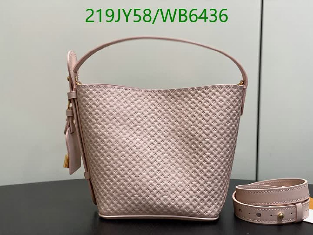 LV-Bag-Mirror Quality Code: WB6436 $: 219USD
