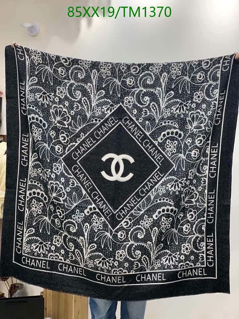 Chanel-Scarf Code: TM1370 $: 85USD