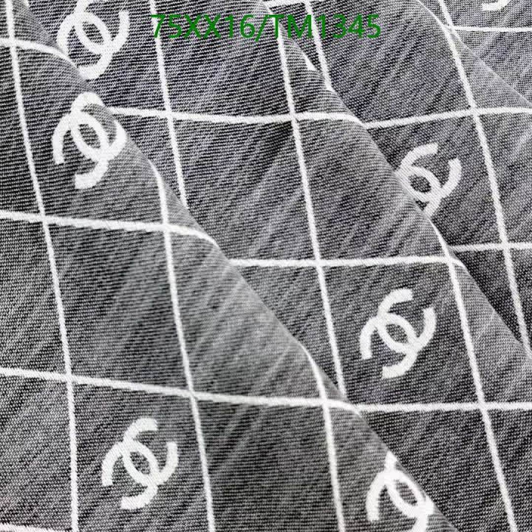 Chanel-Scarf Code: TM1345 $: 75USD
