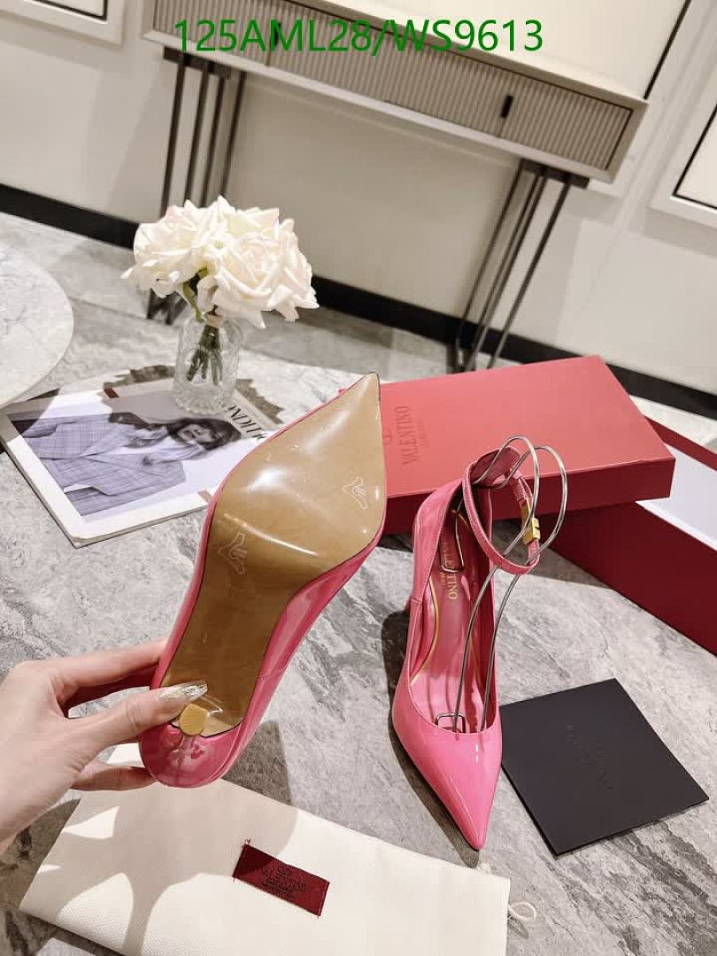 Valentino-Women Shoes Code: WS9613 $: 125USD