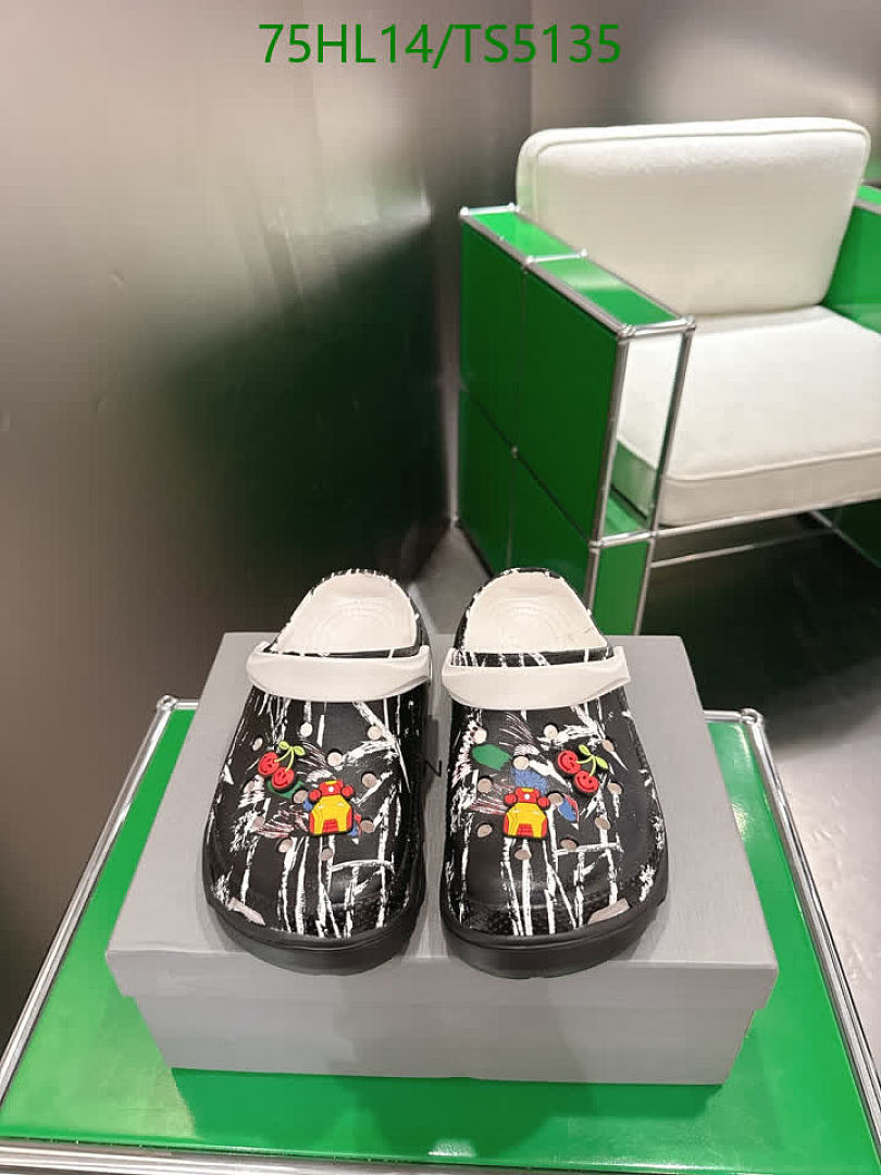 Balenciaga-Women Shoes Code: TS5135 $: 75USD