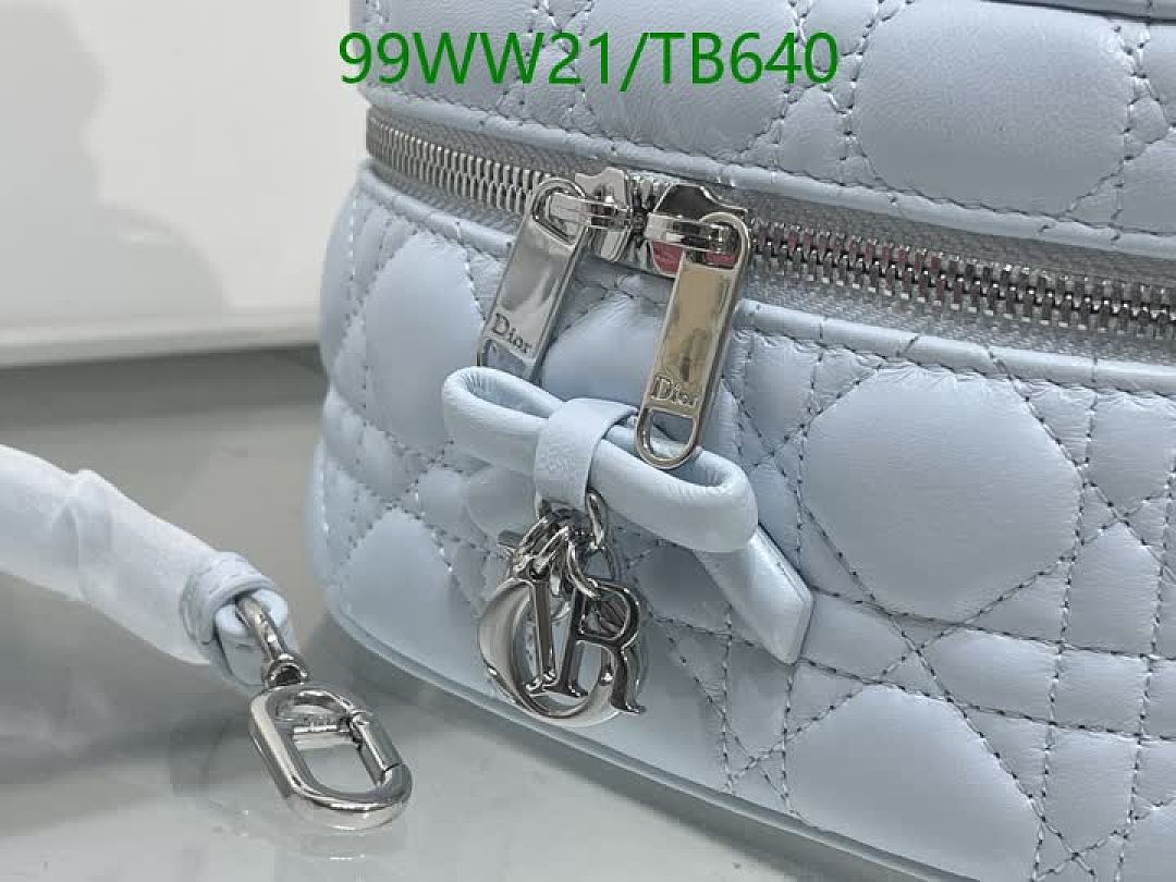 Dior-Bag-4A Quality Code: TB640 $: 99USD
