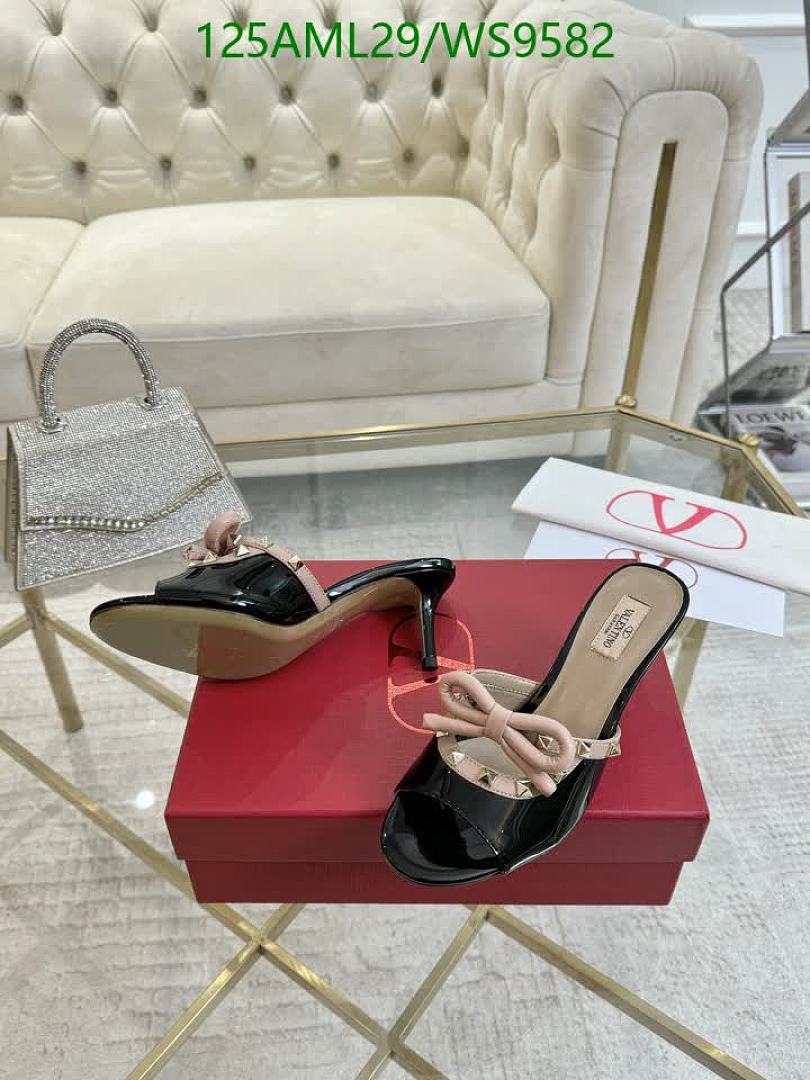 Valentino-Women Shoes Code: WS9582 $: 125USD