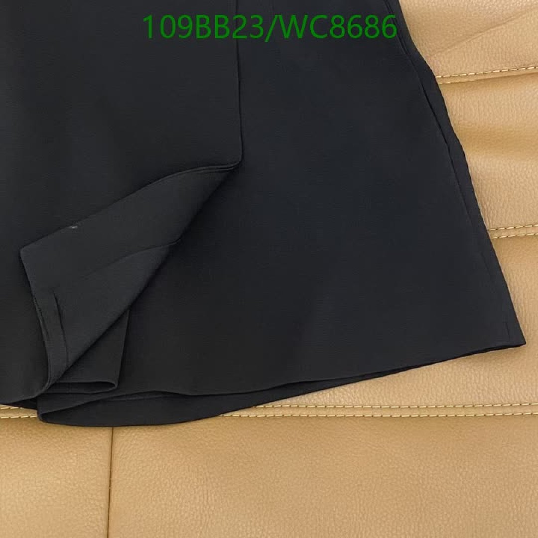 Dior-Clothing Code: WC8686 $: 109USD