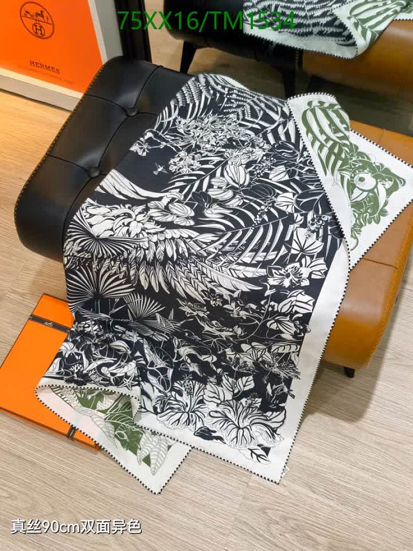 Hermes-Scarf Code: TM1534 $: 75USD