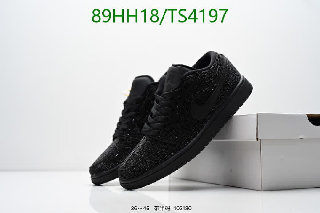 NIKE-Women Shoes Code: TS4197 $: 89USD