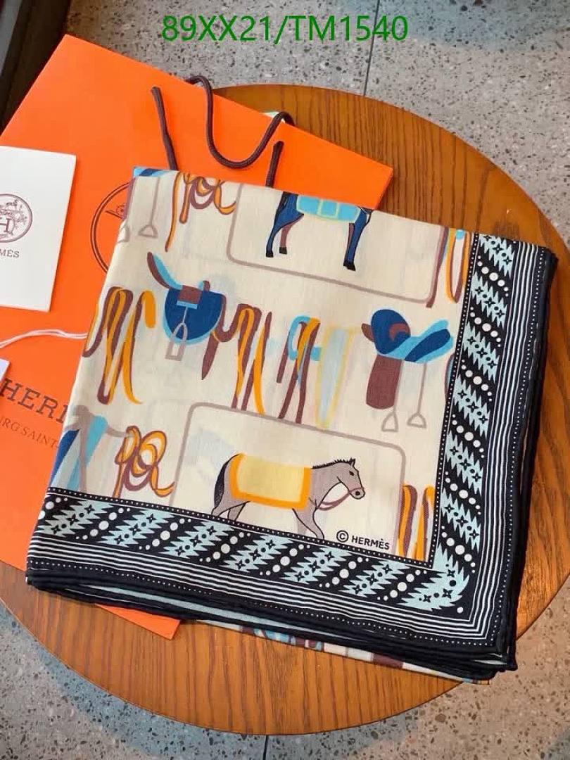 Hermes-Scarf Code: TM1540 $: 89USD