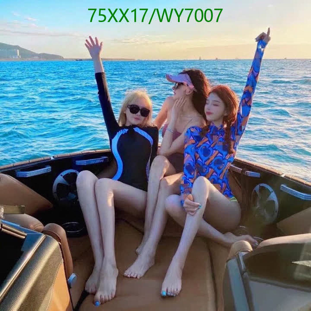 Burberry-Swimsuit Code: WY7007 $: 75USD
