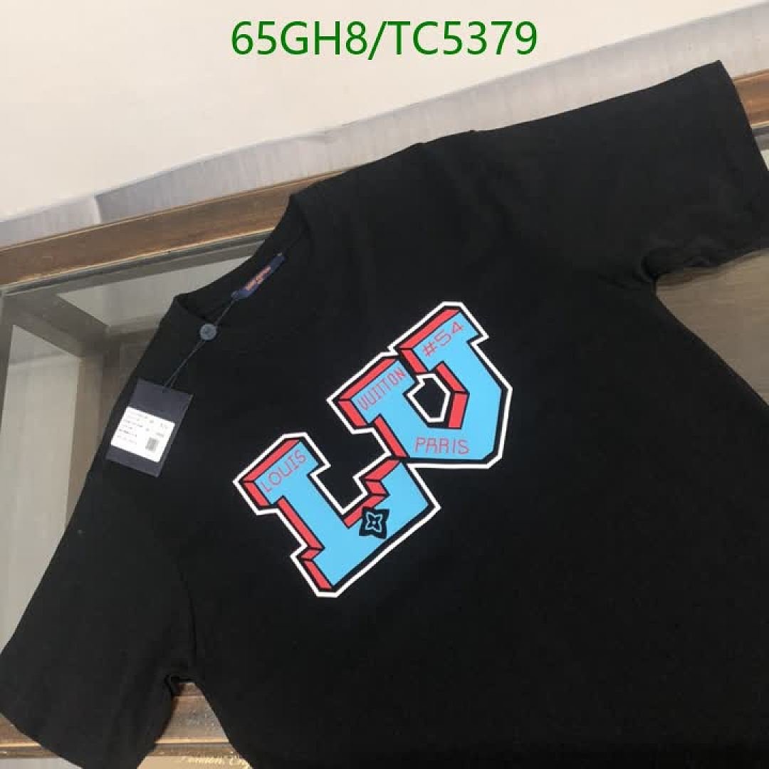 LV-Clothing Code: TC5379 $: 65USD