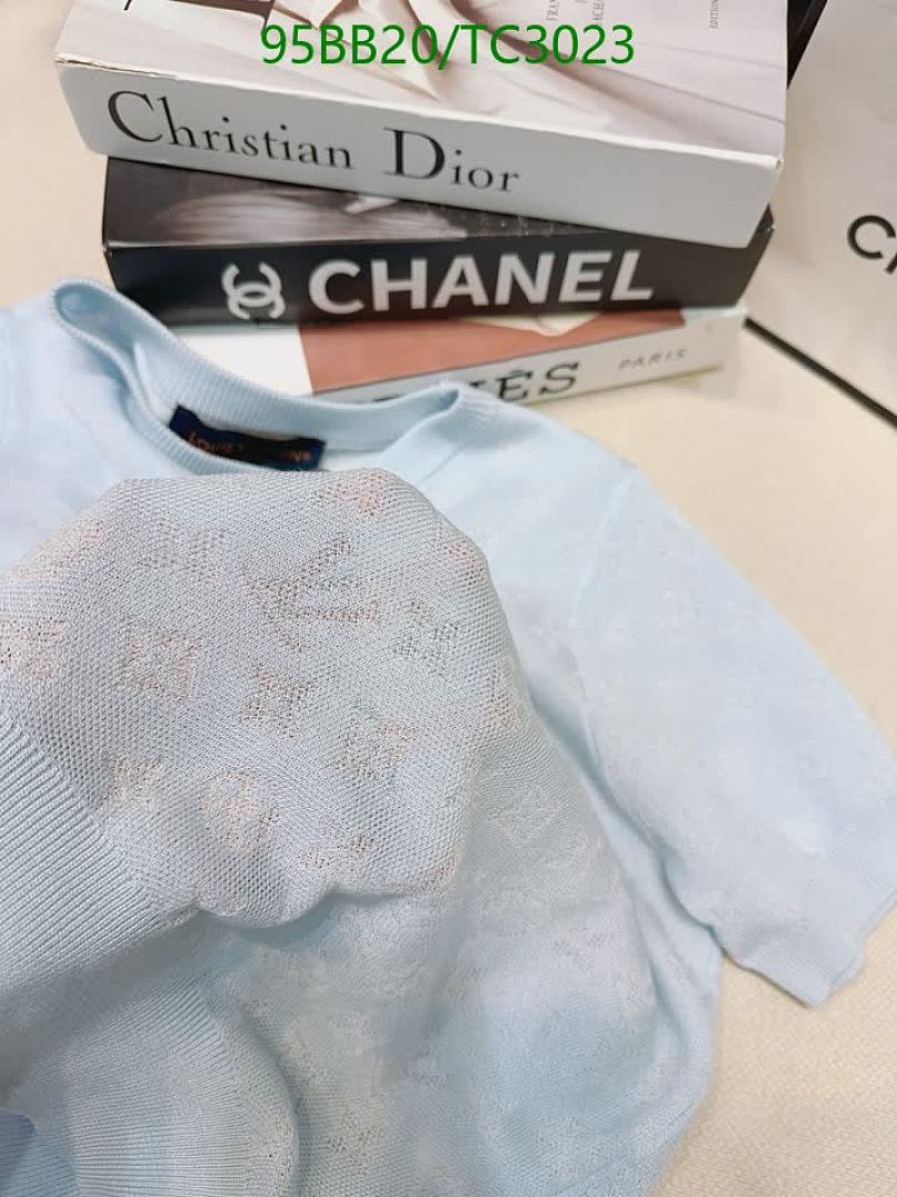 LV-Clothing Code: TC3023 $: 95USD