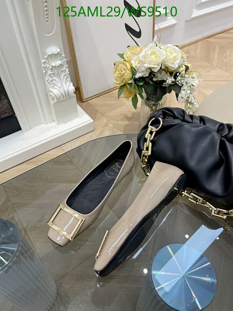 Roger Vivier-Women Shoes Code: WS9510 $: 125USD