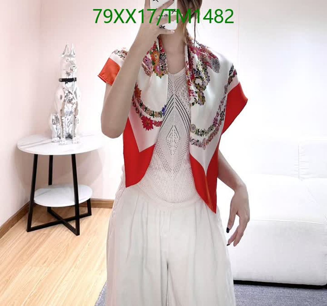 Hermes-Scarf Code: TM1482 $: 79USD