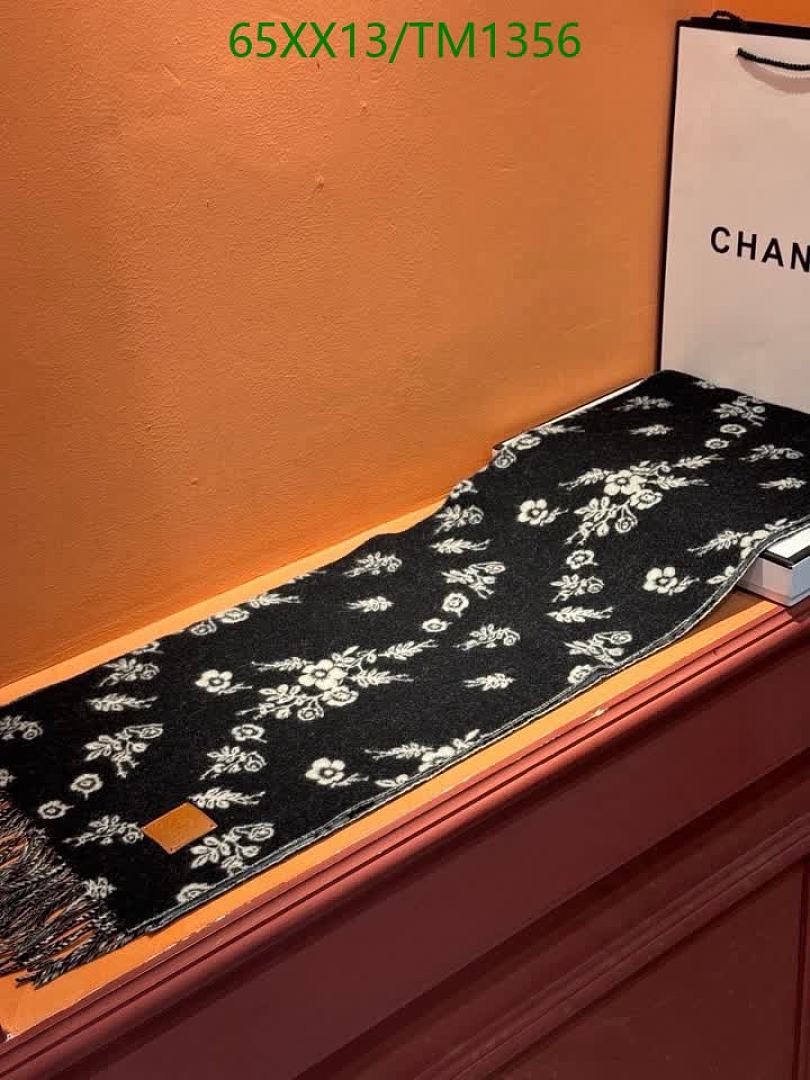 Chanel-Scarf Code: TM1356 $: 65USD
