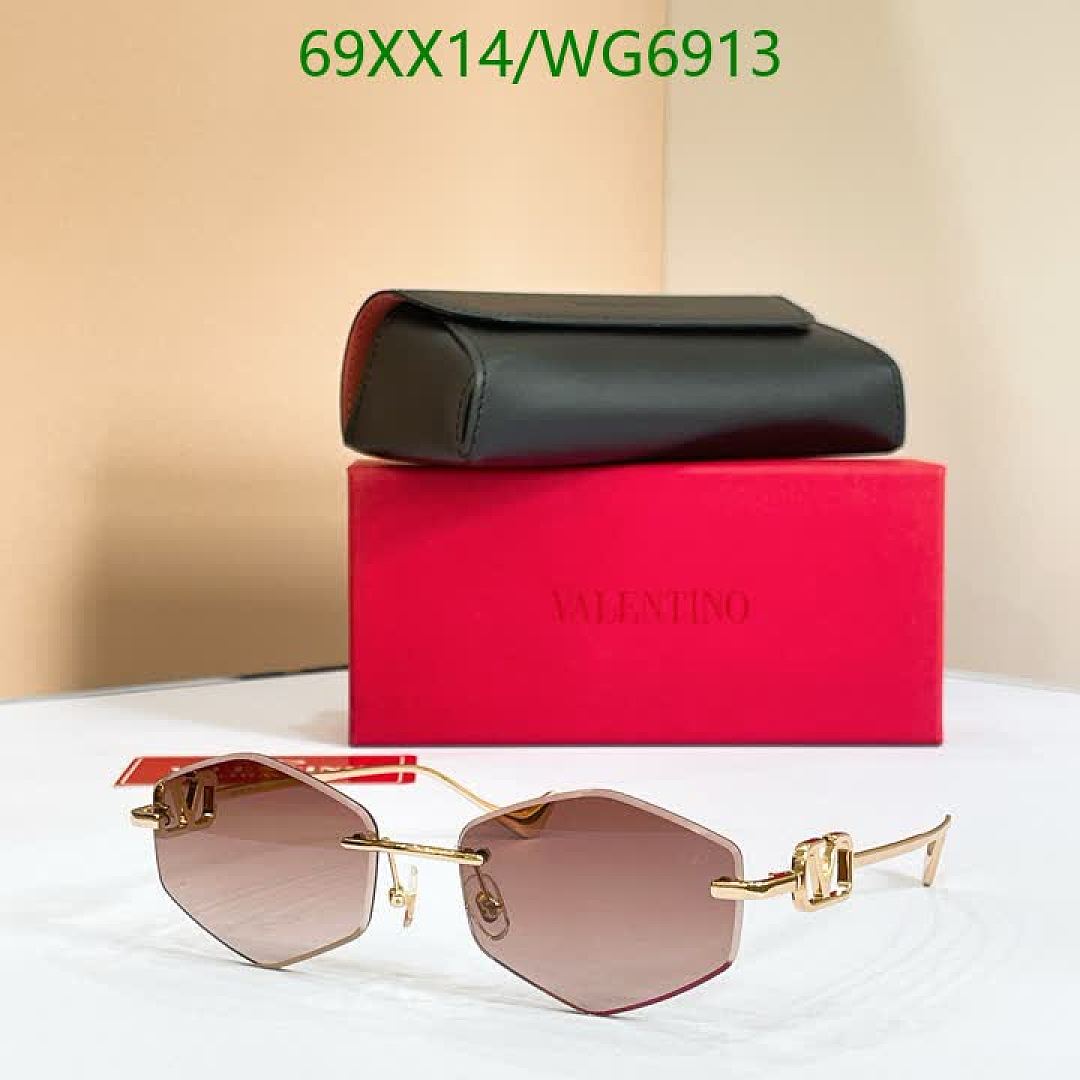 Valentino-Glasses Code: WG6913 $: 69USD