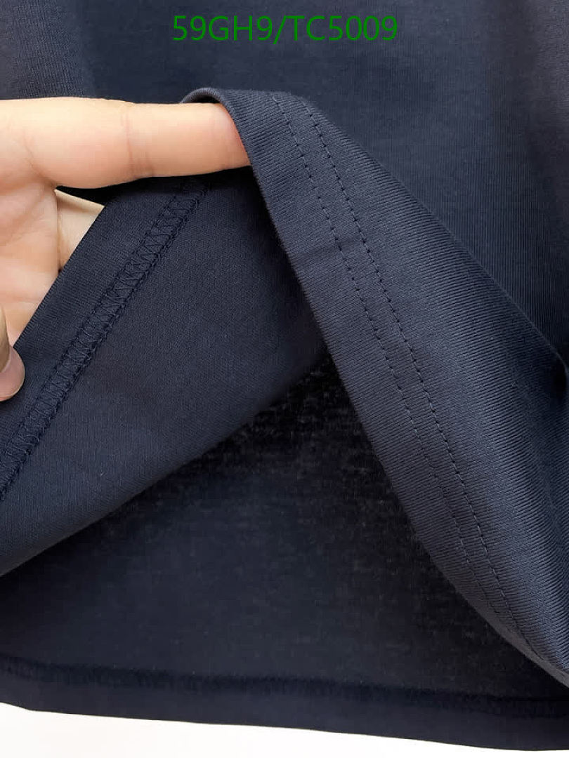 Burberry-Clothing Code: TC5009 $: 59USD