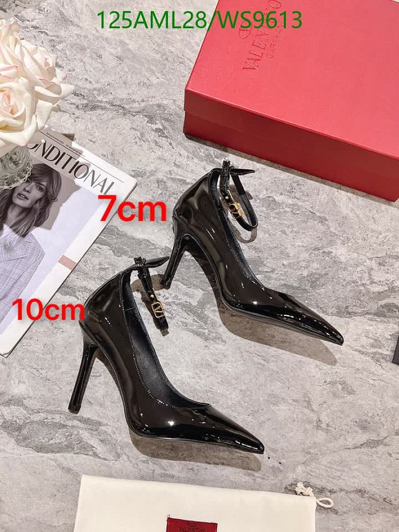 Valentino-Women Shoes Code: WS9613 $: 125USD