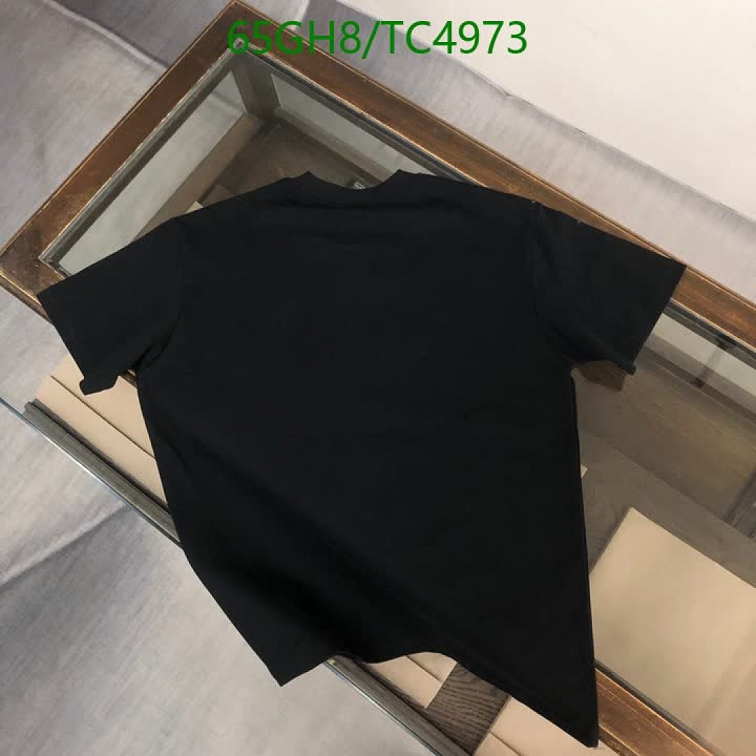 Burberry-Clothing Code: TC4973 $: 65USD