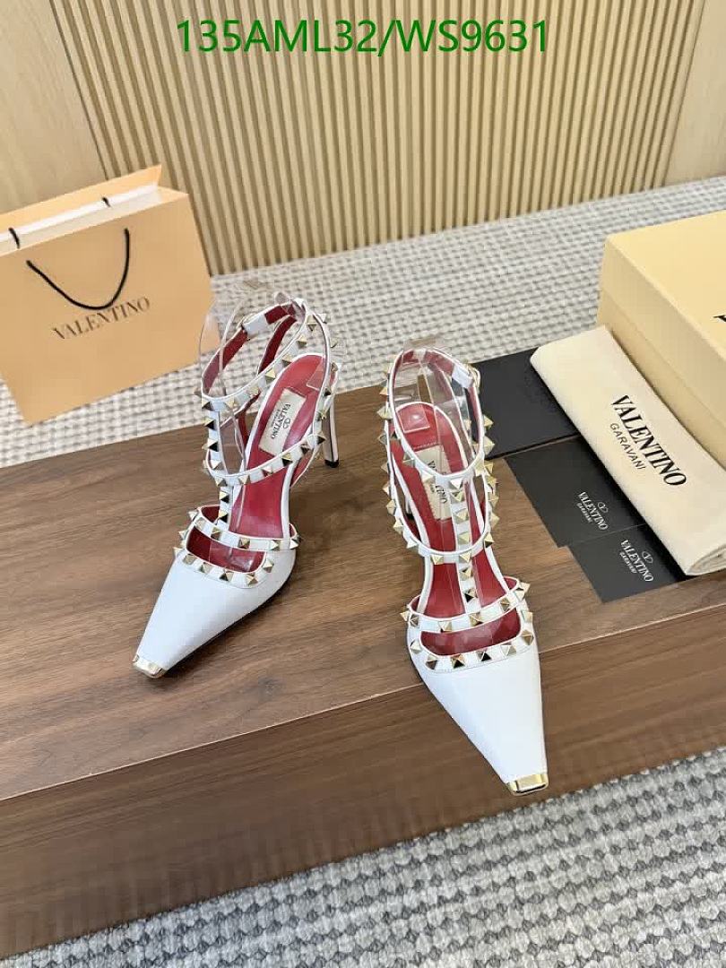 Valentino-Women Shoes Code: WS9631 $: 135USD