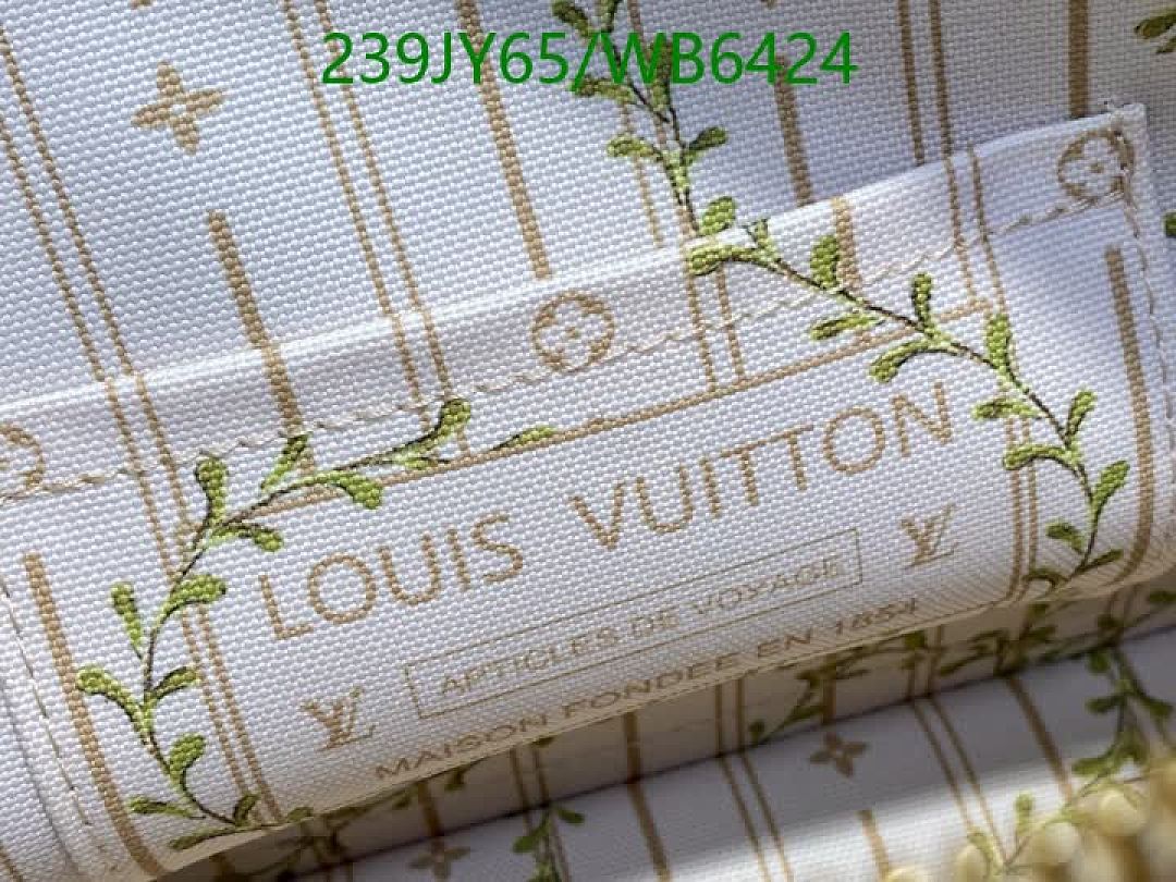 LV-Bag-Mirror Quality Code: WB6424 $: 239USD