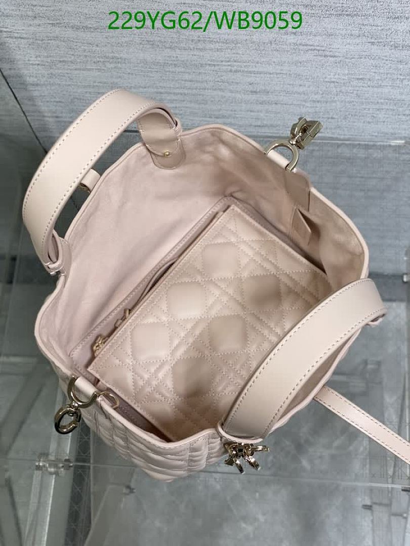Dior-Bag-Mirror Quality Code: WB9059 $: 229USD