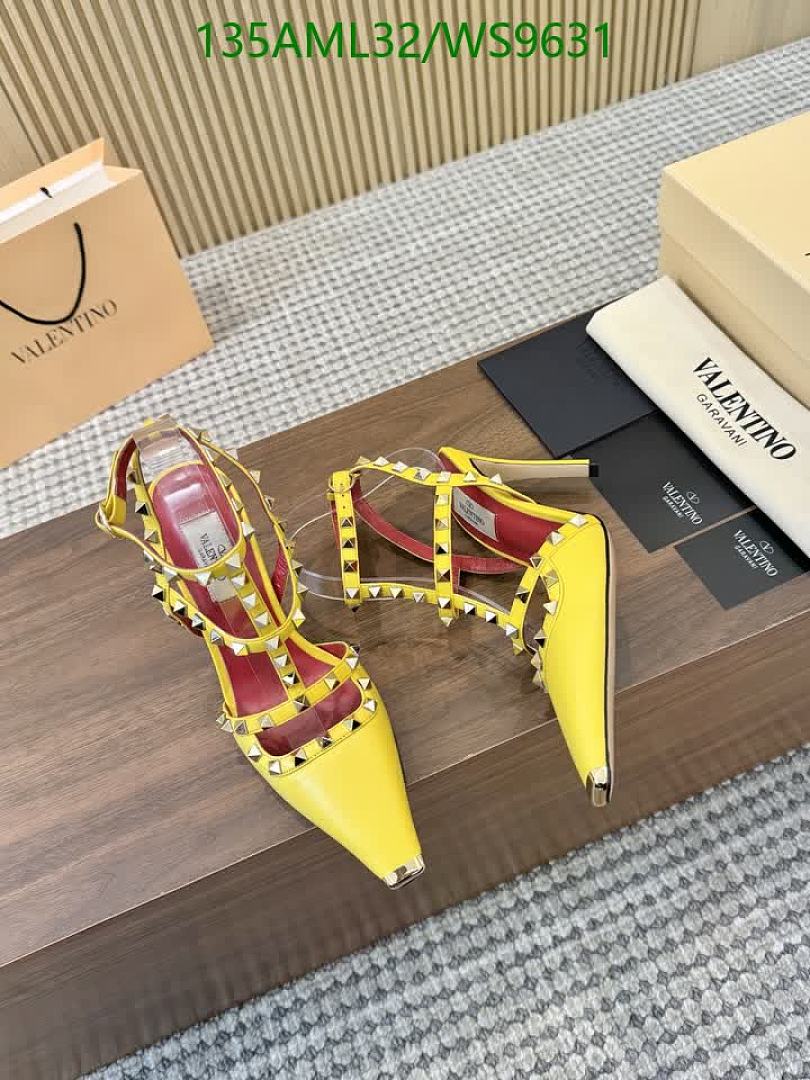 Valentino-Women Shoes Code: WS9631 $: 135USD