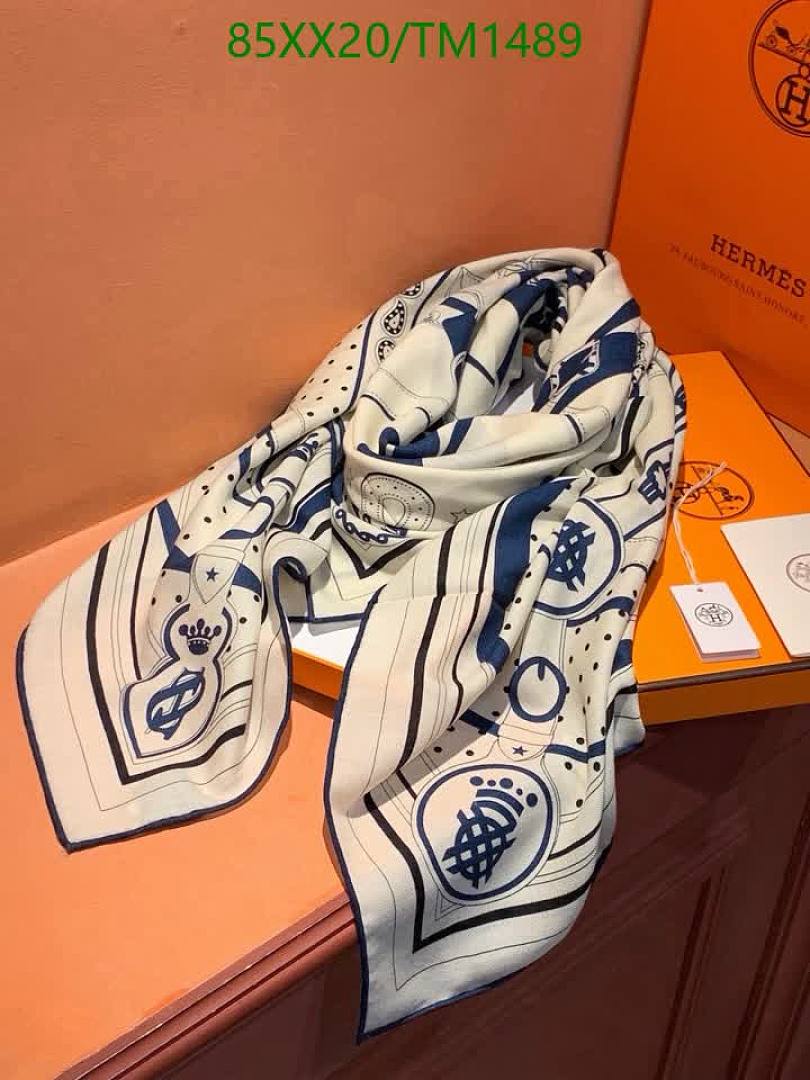 Hermes-Scarf Code: TM1489 $: 85USD