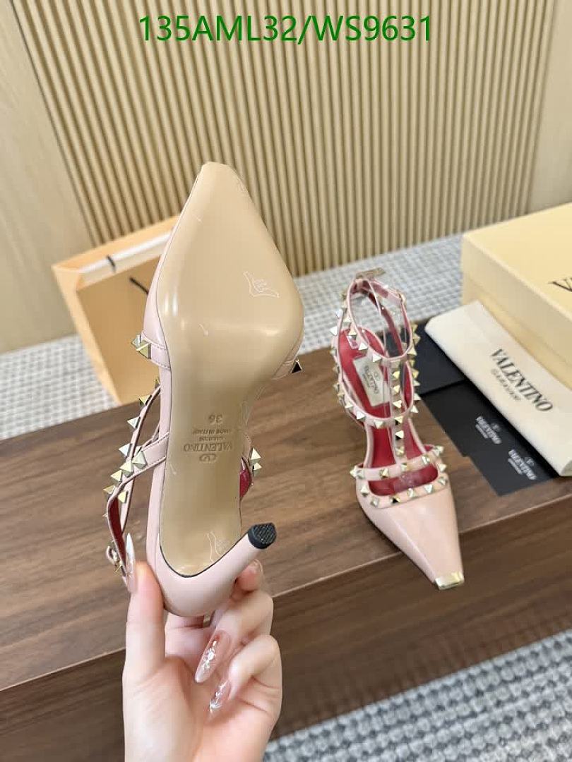 Valentino-Women Shoes Code: WS9631 $: 135USD