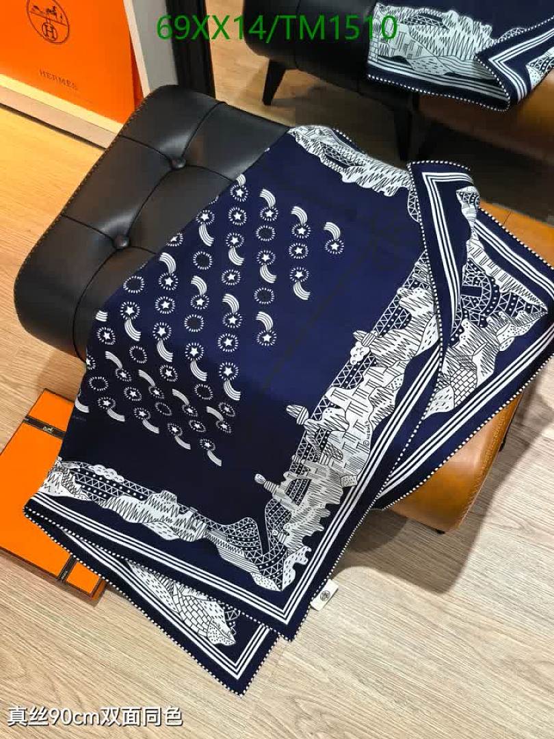 Hermes-Scarf Code: TM1510 $: 69USD