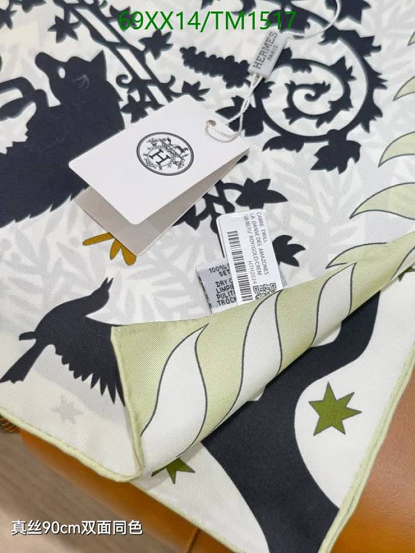 Hermes-Scarf Code: TM1517 $: 69USD