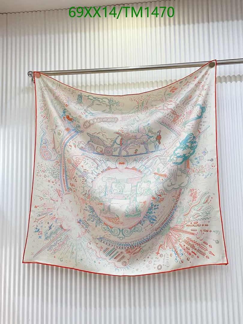Hermes-Scarf Code: TM1470 $: 69USD