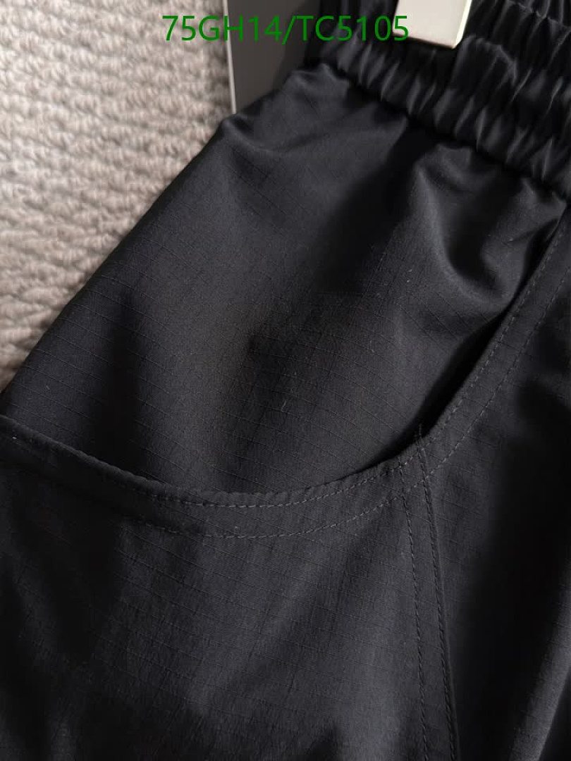 Dior-Clothing Code: TC5105 $: 75USD