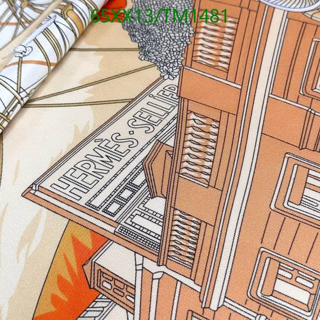 Hermes-Scarf Code: TM1481 $: 65USD
