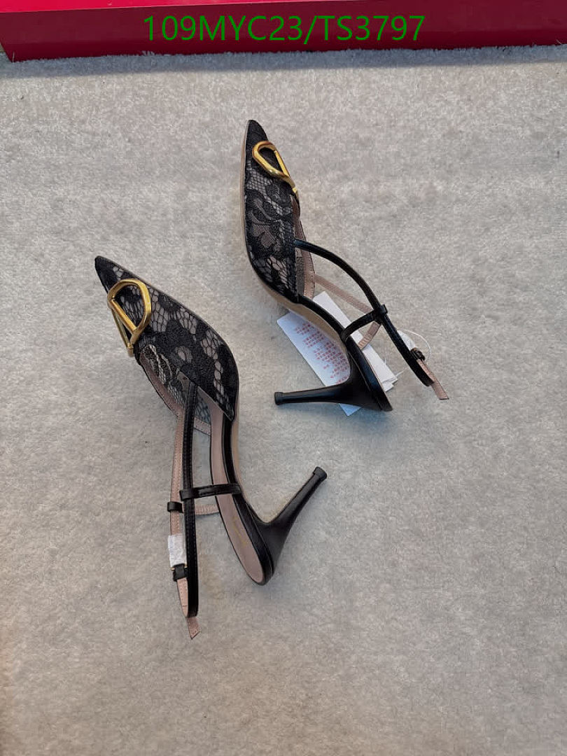 Valentino-Women Shoes Code: TS3797 $: 109USD