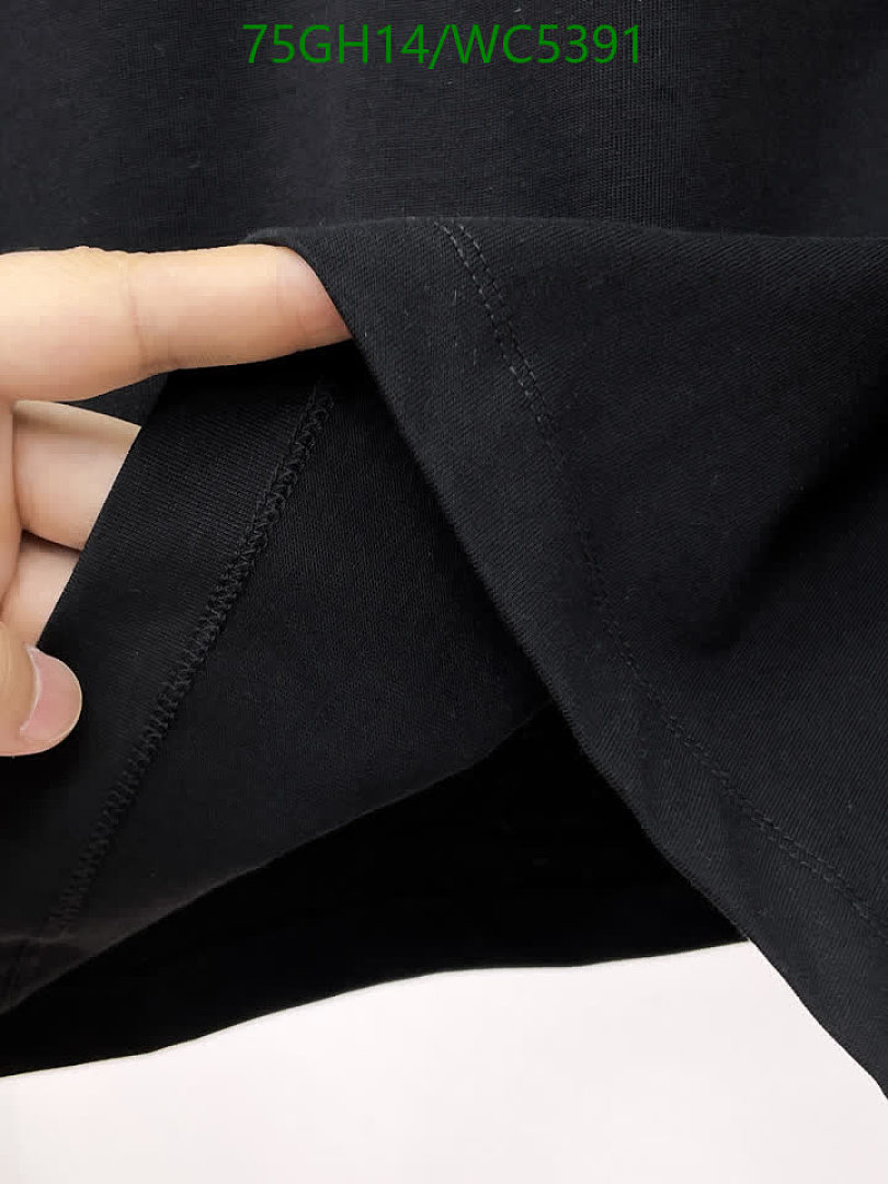 Balenciaga-Clothing Code: WC5391 $: 75USD